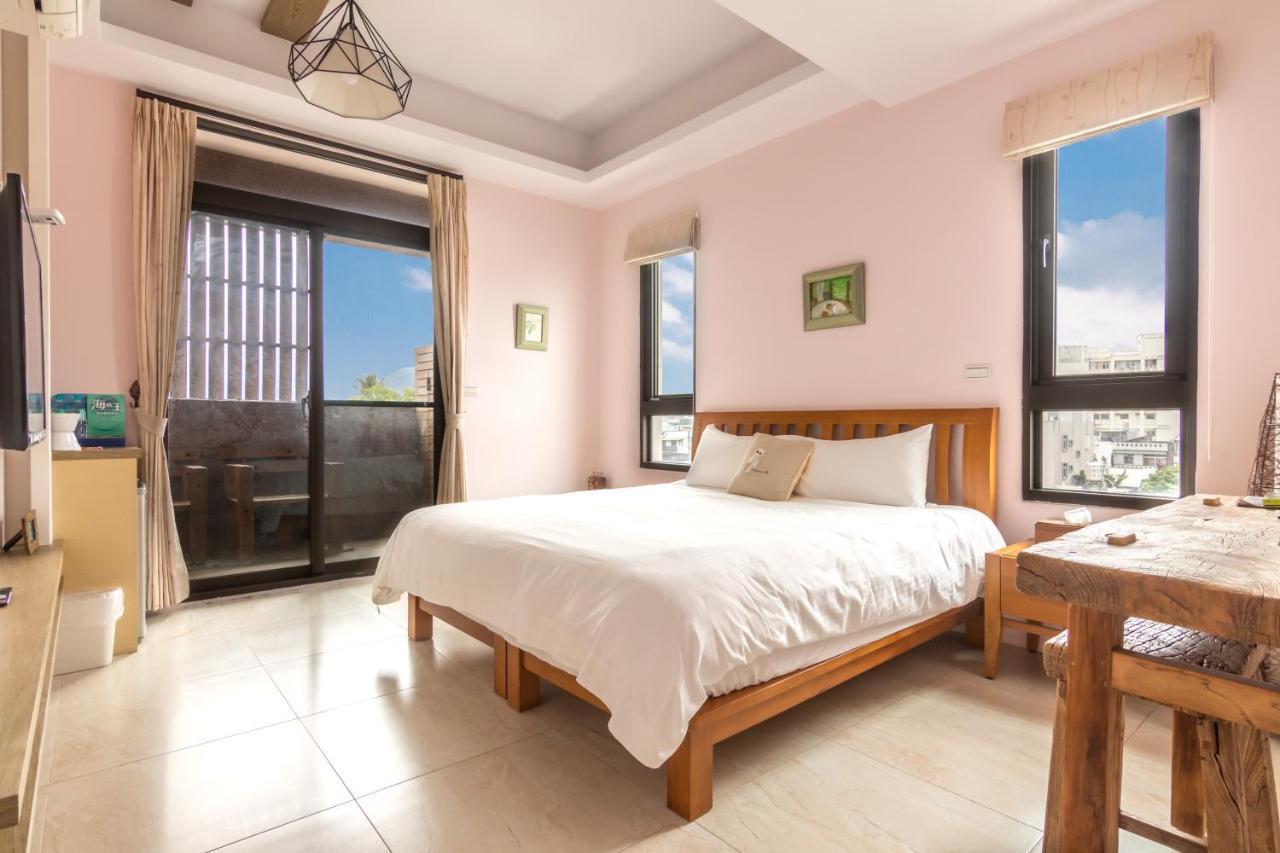 Jhongshan Building Bed And Breakfast Hualien City Exterior photo