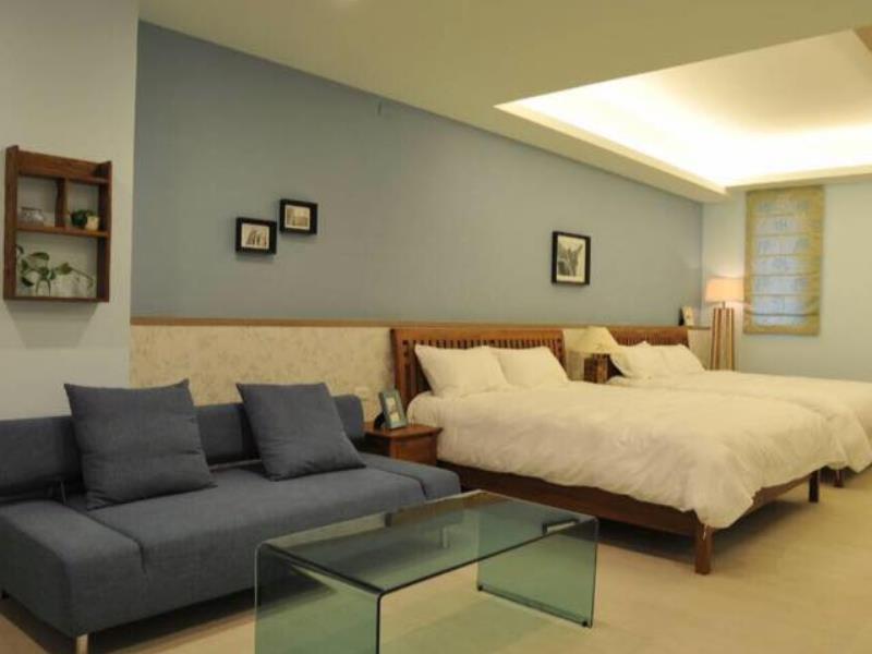 Jhongshan Building Bed And Breakfast Hualien City Exterior photo