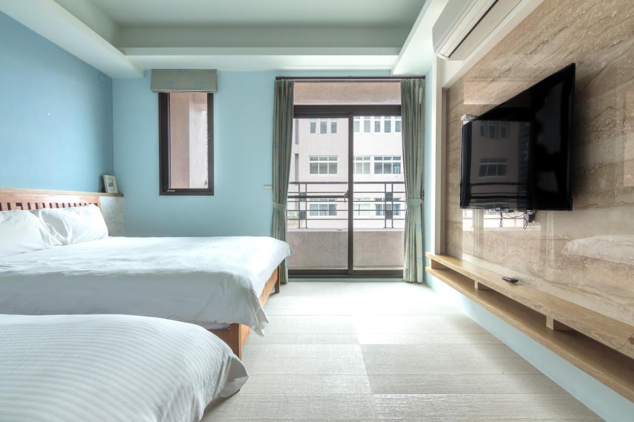 Jhongshan Building Bed And Breakfast Hualien City Exterior photo