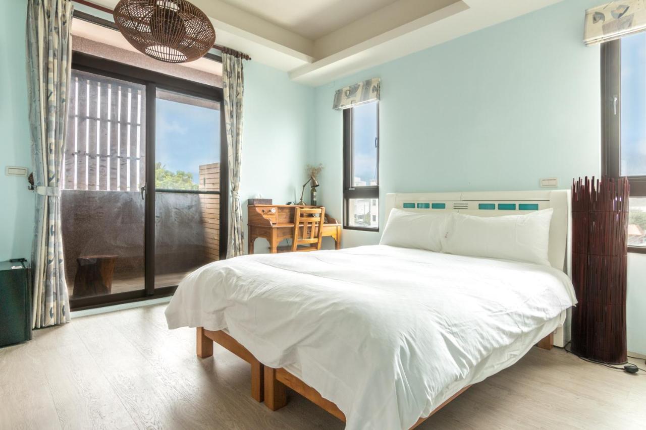 Jhongshan Building Bed And Breakfast Hualien City Exterior photo